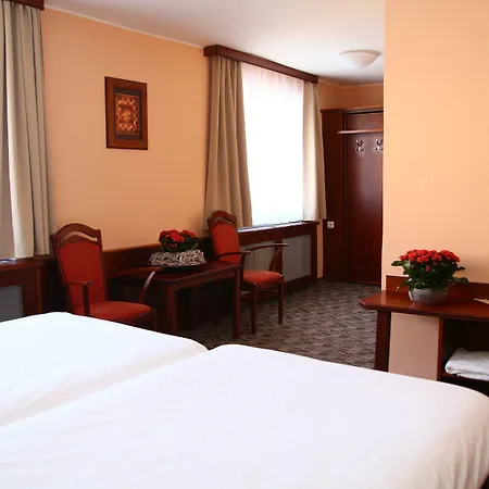 Baltaci U Náhonu Hotel 3*