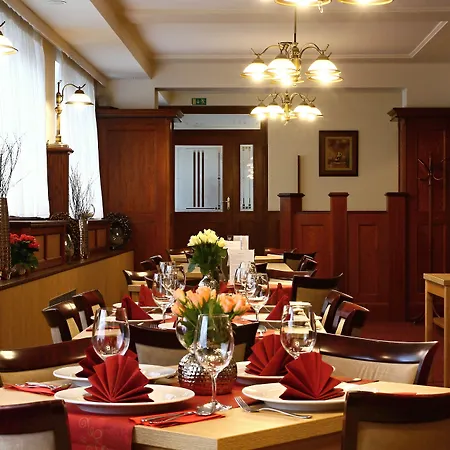 Hotel Baltaci U Nahonu