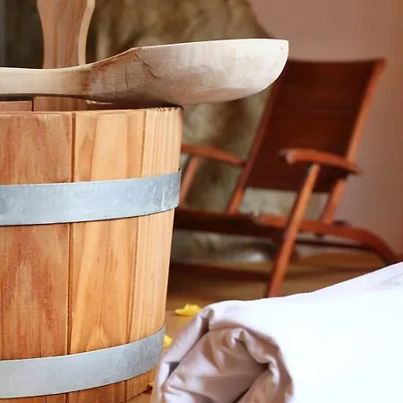 Baltaci U Nahonu Hotel 3*