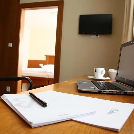 Hotel Baltaci U Náhonu 3*