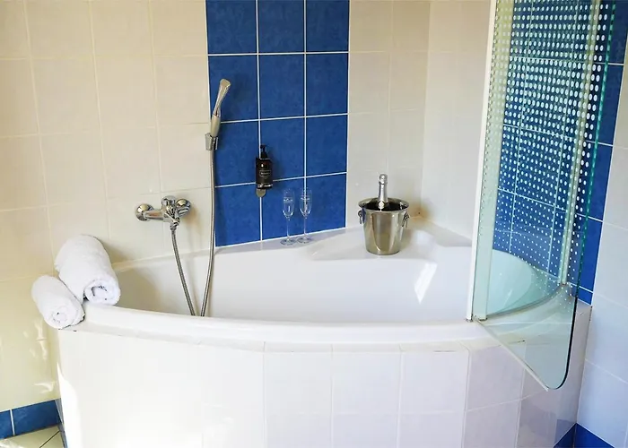 Baltaci U Nahonu Hotell Zlín