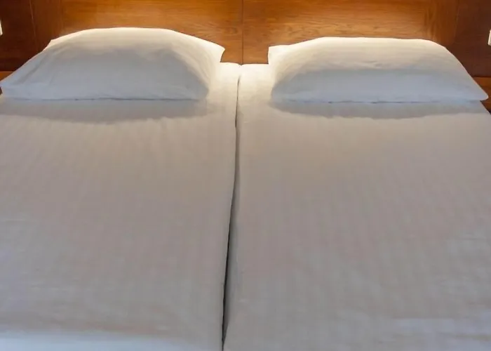 Baltaci U Nahonu Hotel Zlín