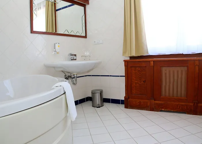 Baltaci U Nahonu Hotell Zlín